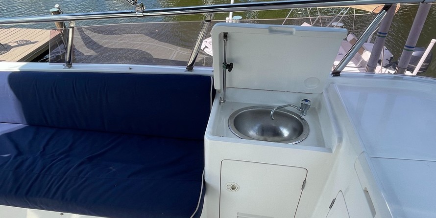 Swordsman 40 aft cabin