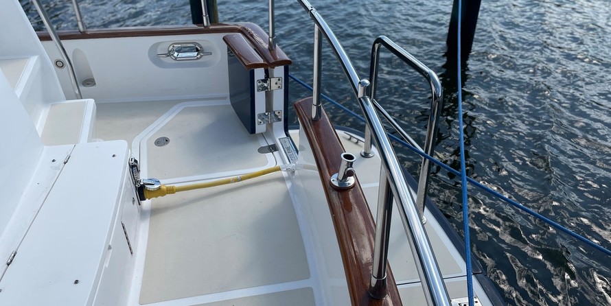 Swordsman 40 aft cabin