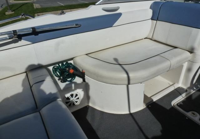 Bayliner 190 Deck Boat