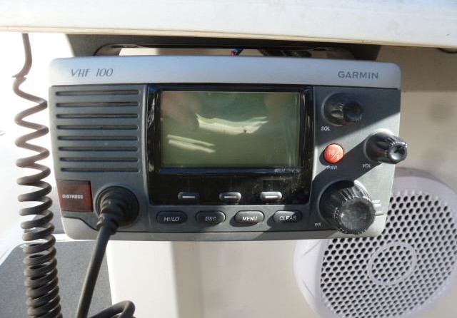 Bayliner 190 Deck Boat