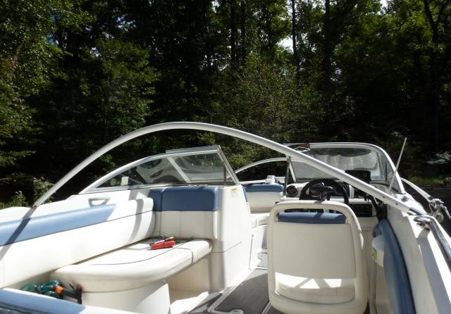 Bayliner 190 Deck Boat