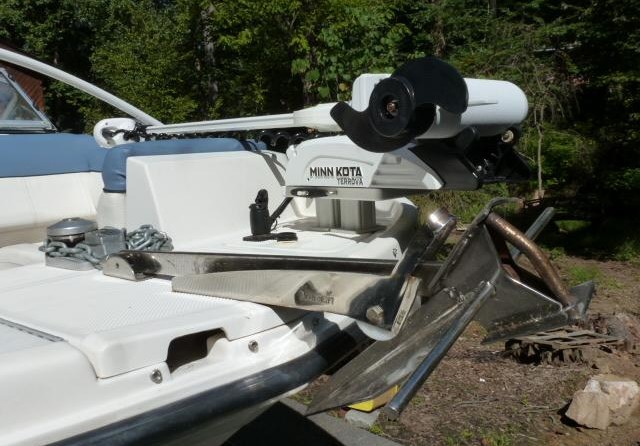 Bayliner 190 Deck Boat