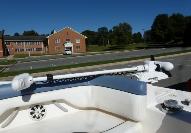 Bayliner 190 Deck Boat