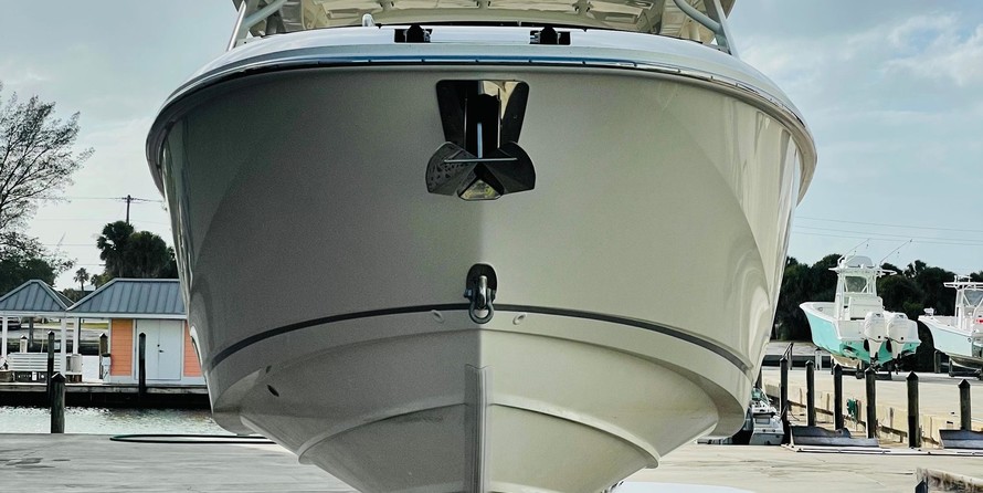 Boston Whaler 320 Vantage