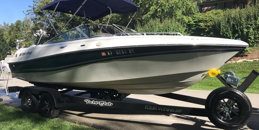 Four winns 200 horizon