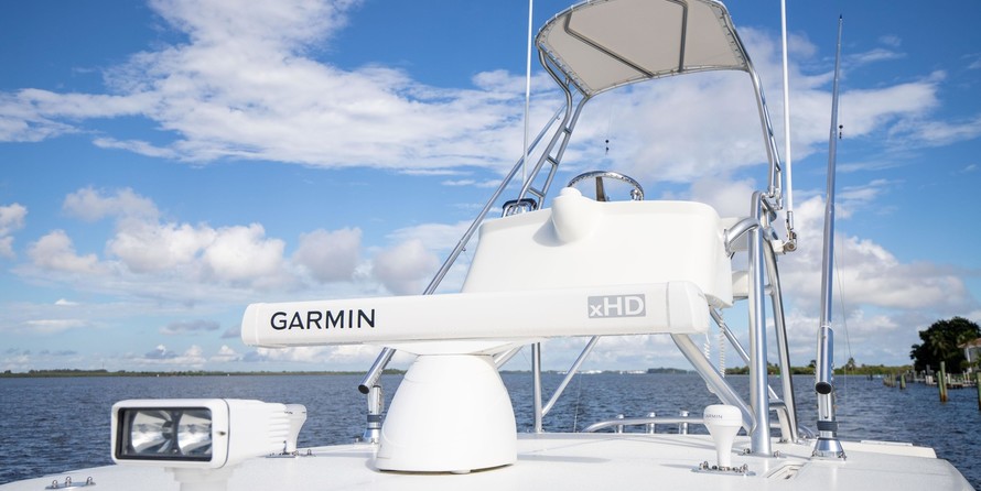 SeaVee 390