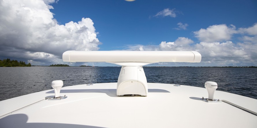 SeaVee 390