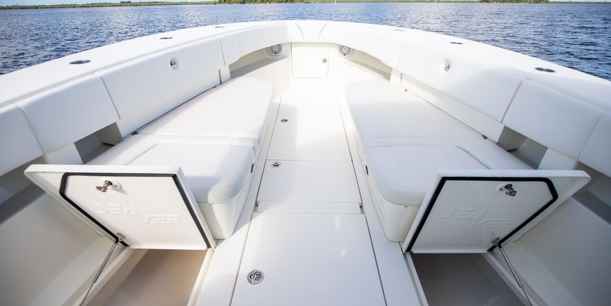 SeaVee 390