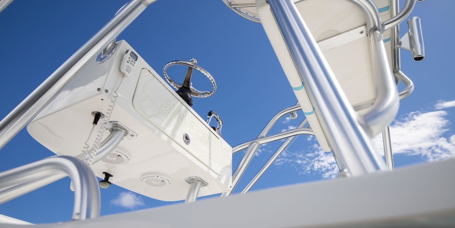SeaVee 390