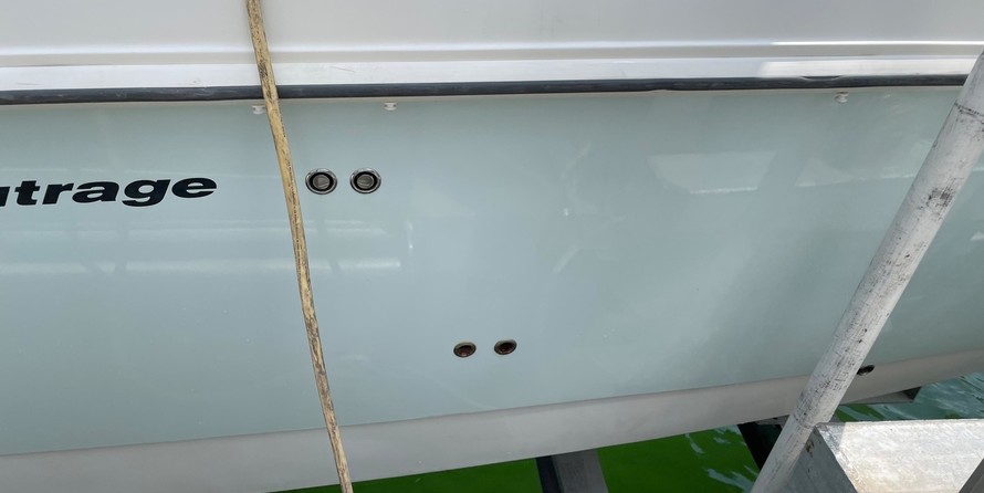 Boston Whaler 320 Outrage