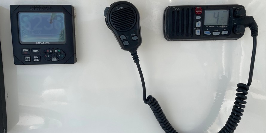 Boston Whaler 320 Outrage