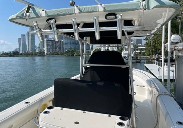 Boston Whaler 320 Outrage