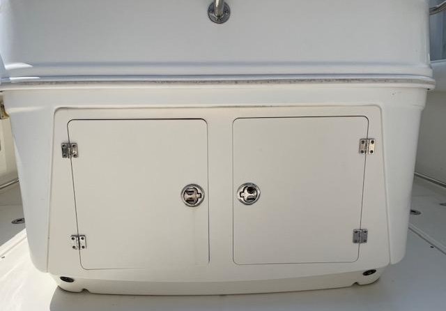 Boston Whaler 320 Outrage