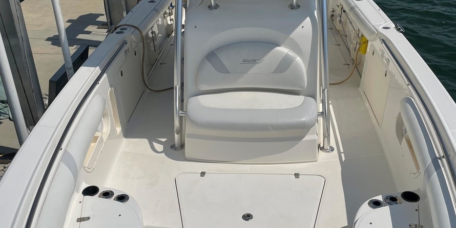 Boston Whaler 320 Outrage