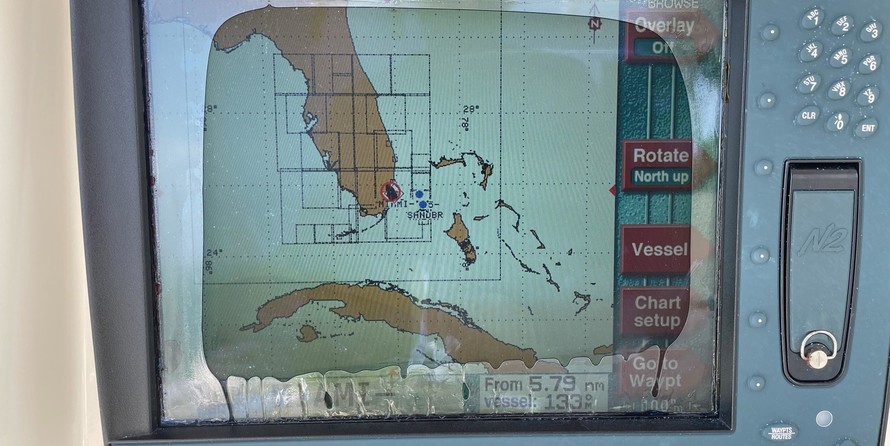 Boston Whaler 320 Outrage