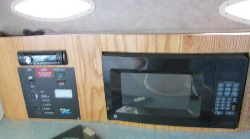 Sea Ray 240 Sundancer