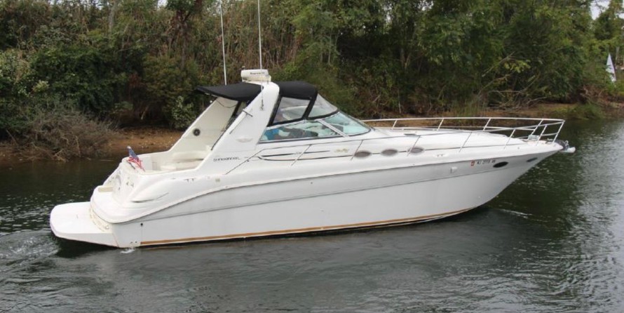 Sea Ray 370 Sundancer