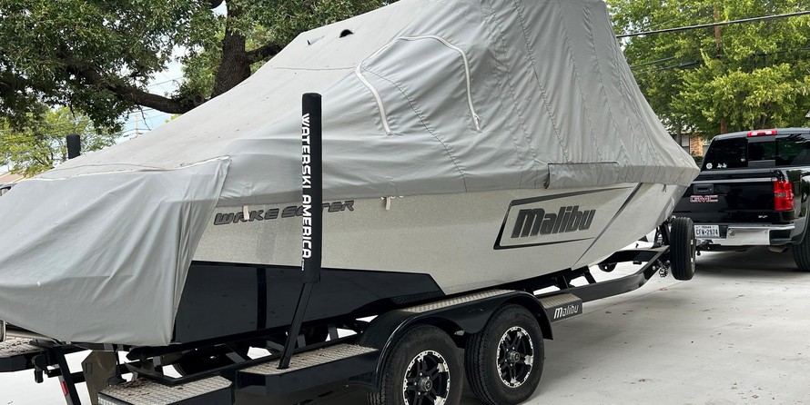 Malibu Wakesetter 23 LSV
