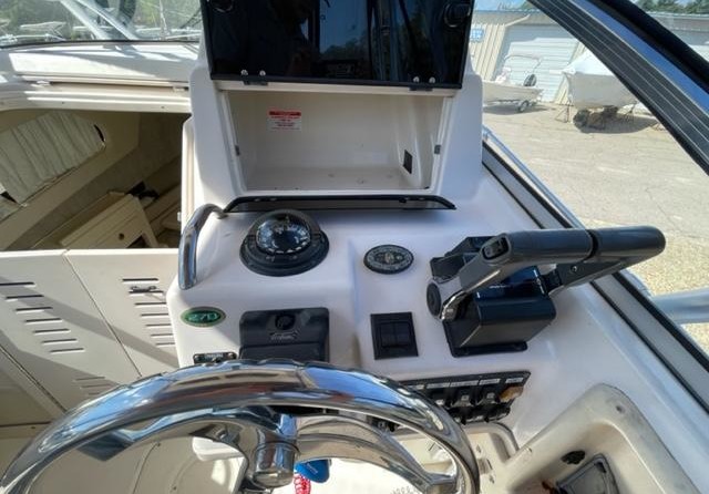 Grady white 270 islander