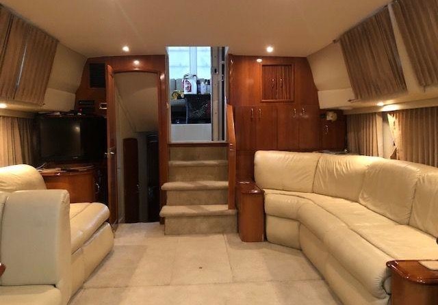 Carver 41 Cockpit Motor Yacht