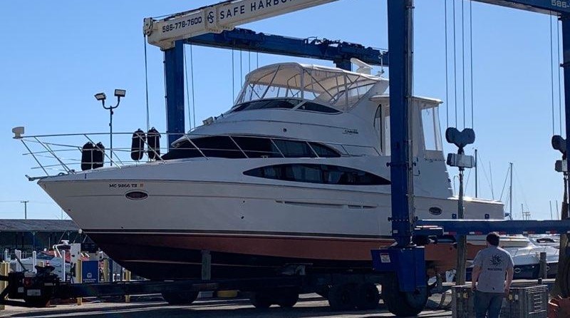 Carver 41 Cockpit Motor Yacht