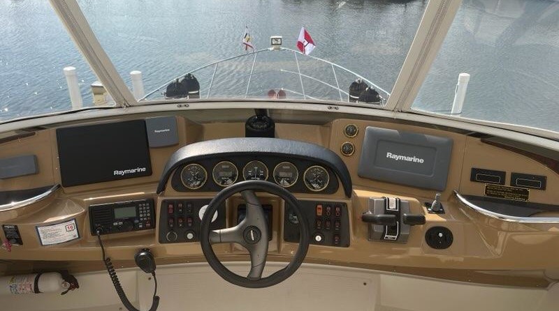Carver 41 Cockpit Motor Yacht