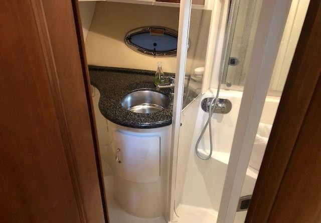 Carver 41 Cockpit Motor Yacht