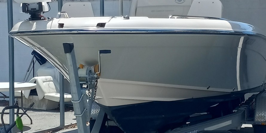 Grady-White 251 CE