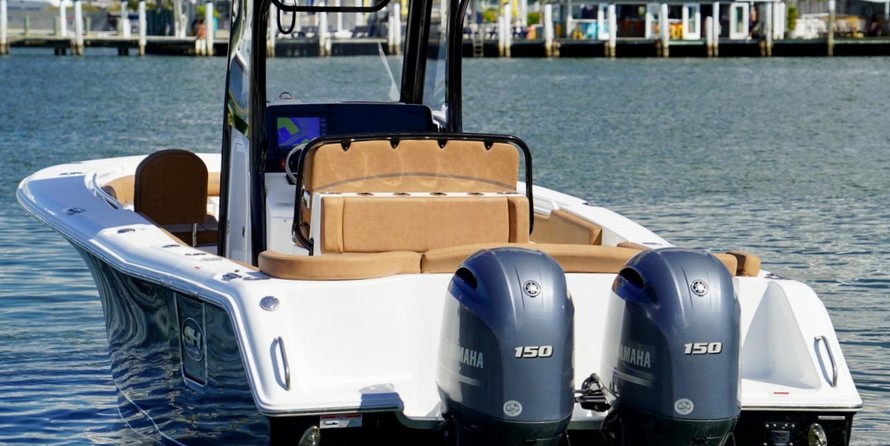 Sea Ray hunt ultra 211
