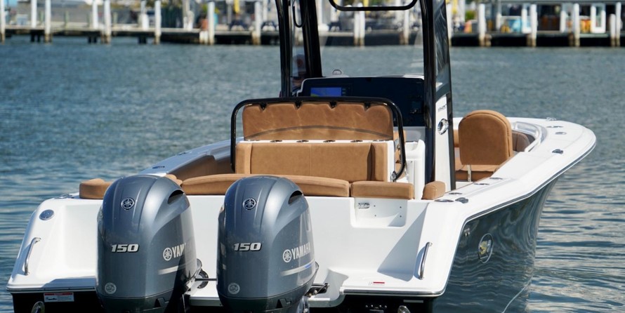 Sea Ray hunt ultra 211