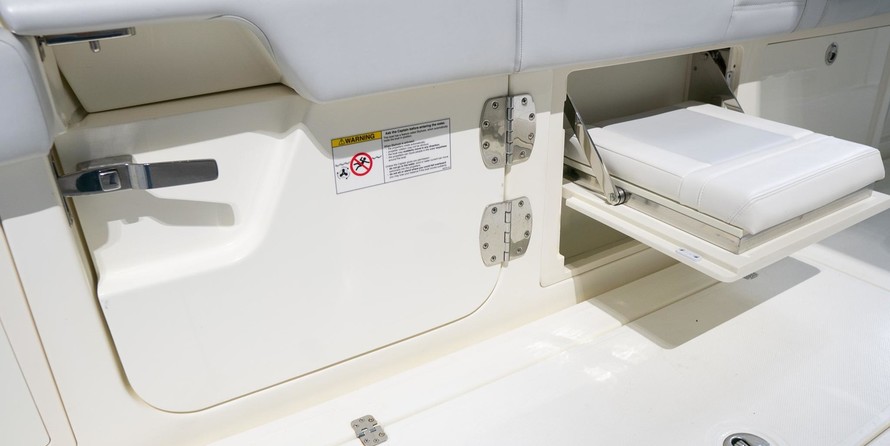 Mako 414 CC Bluewater Family Edition