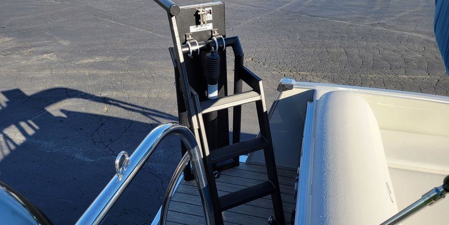 Avalon catalina 25 rf