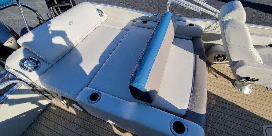 Avalon catalina 25 rf