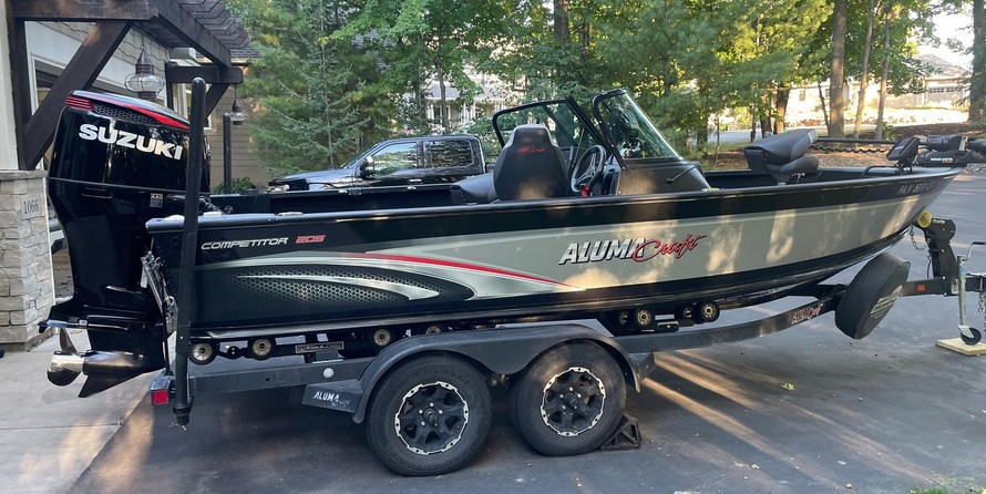 Alumacraft Competitor 205 Sport