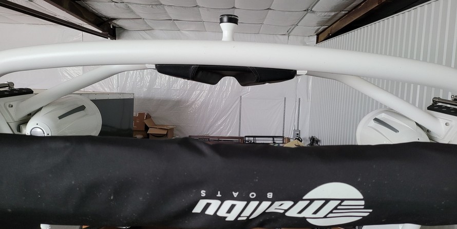 Malibu Wakesetter 24 MXZ