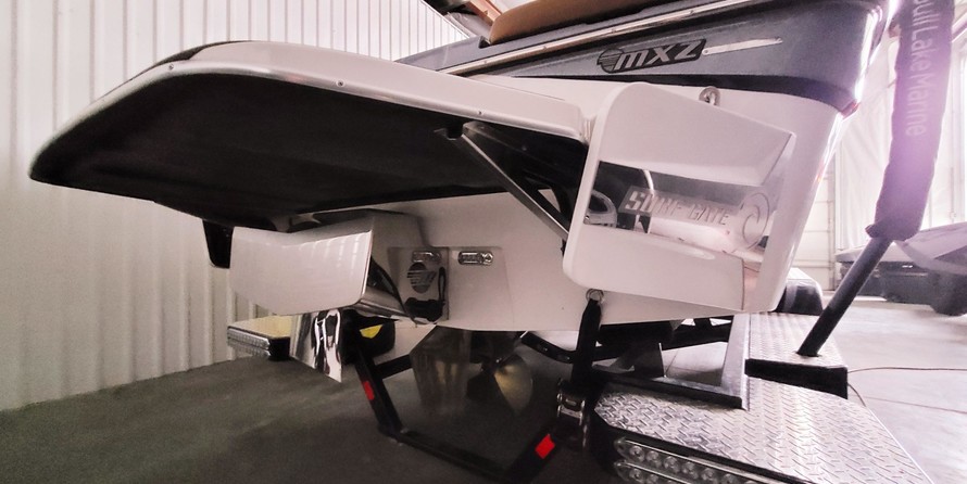 Malibu Wakesetter 24 MXZ