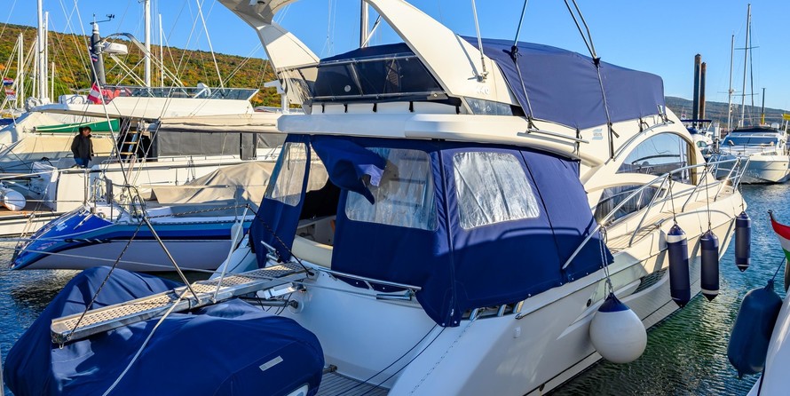 Galeon 440 Fly