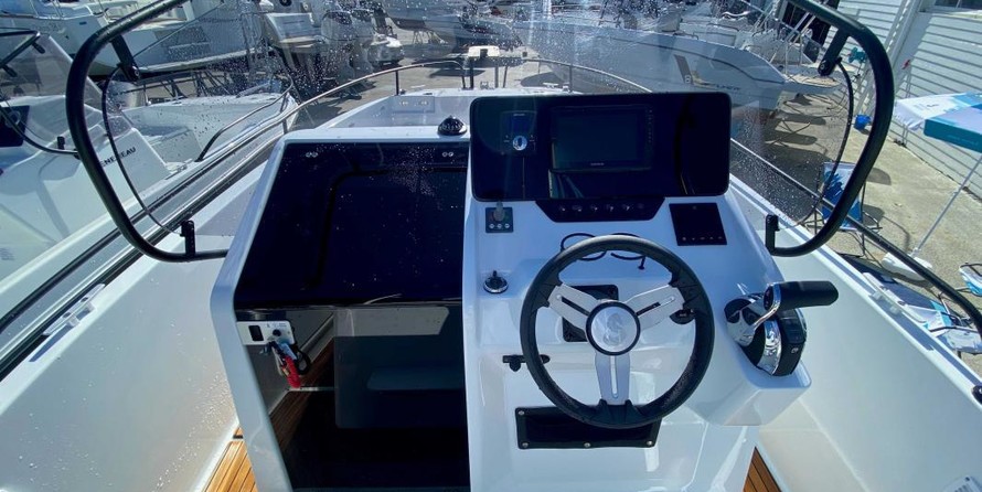 Beneteau Flyer 8.8 SPACEdeck