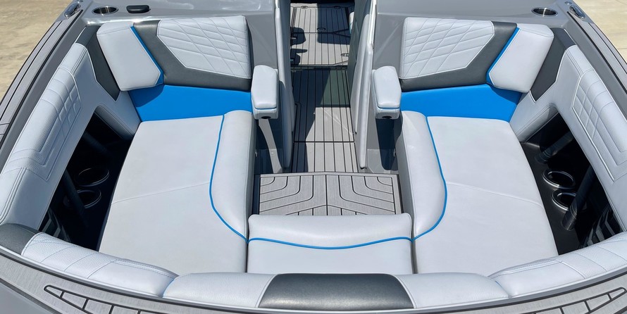 Super Air Nautique G23