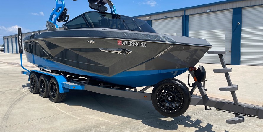 Super Air Nautique G23