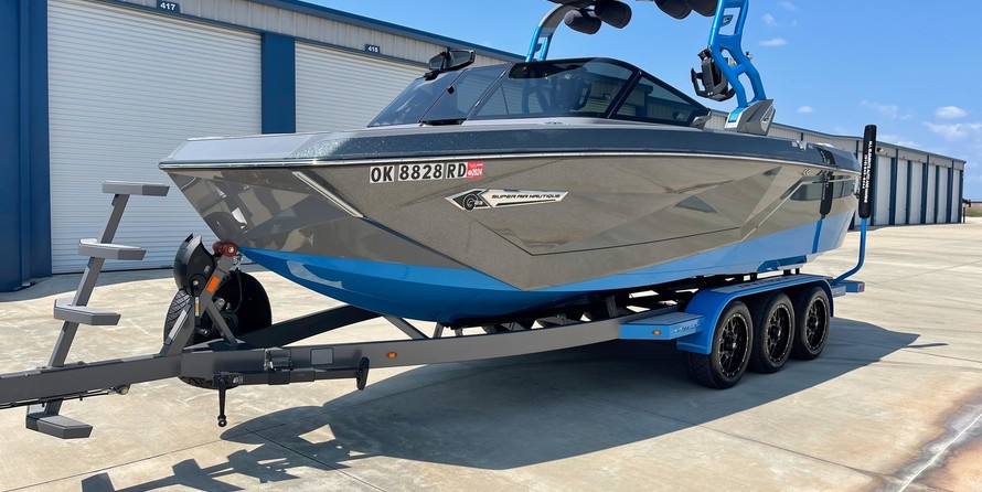 Super Air Nautique G23