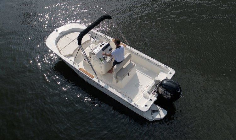 Boston Whaler 170 Montauk