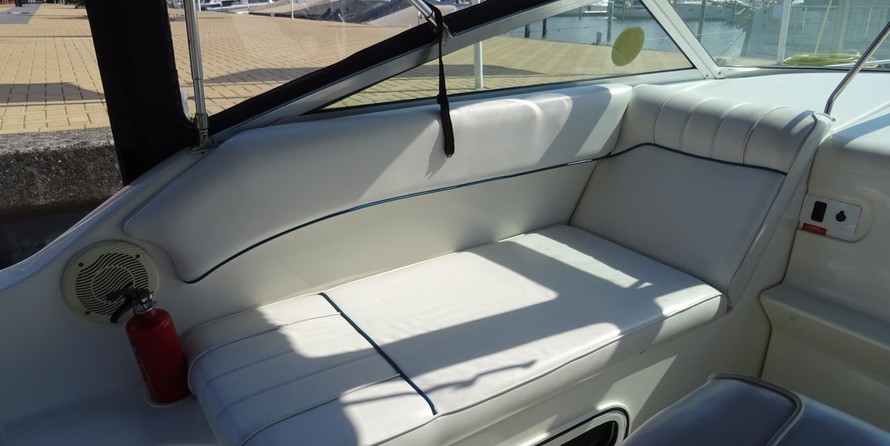 Sea Ray 240 Sundancer