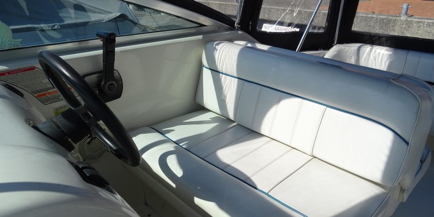 Sea Ray 240 Sundancer