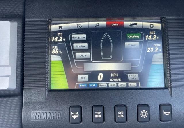 Yamaha 242X E-Series