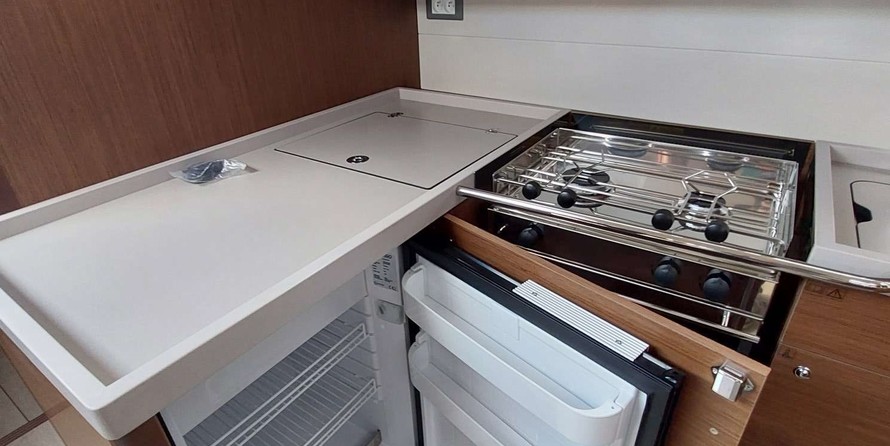 Ocean star 51.2 owners version