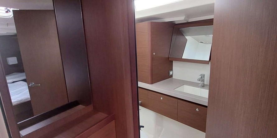 Ocean star 51.2 owners version