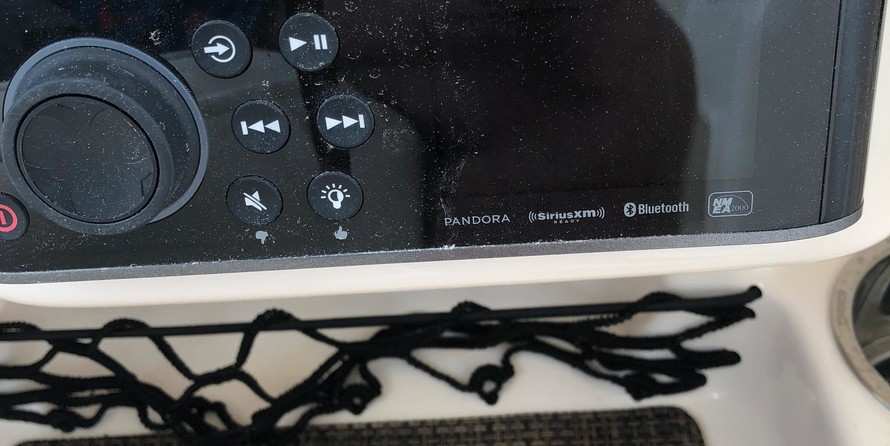 Grady-White Freedom 285