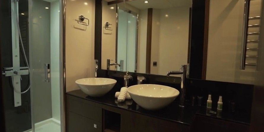 Sunseeker 73 Manhattan