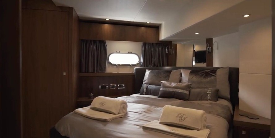 Sunseeker 73 Manhattan